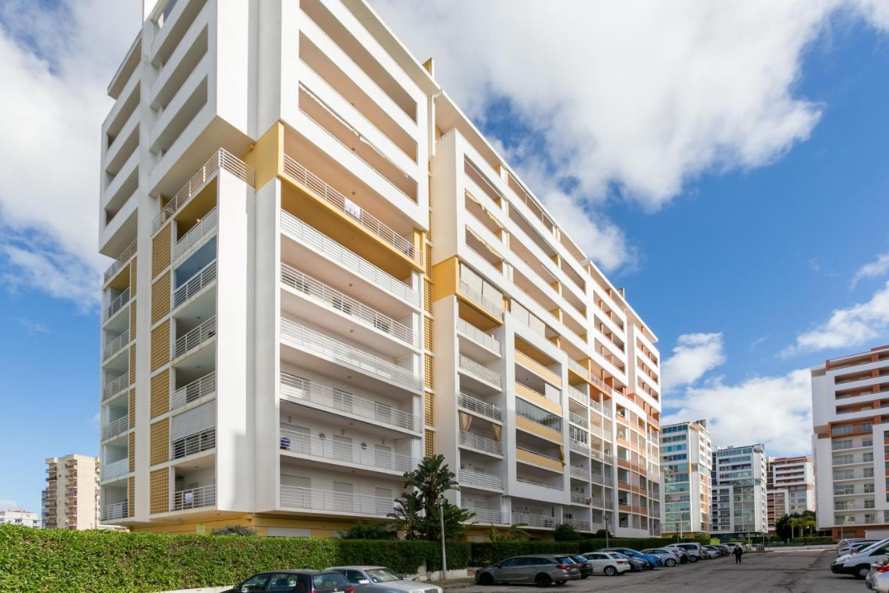 All Seasons Beach Apartment Espirito Santo Portimao Exterior photo